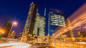 unicredit milan.jpg