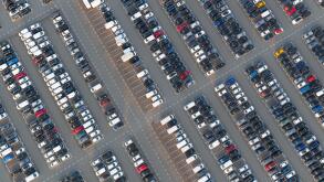 Large fleet of business vehicles at a car leasing company, showing mobility, transport, logistics, and corporate vehicle management.