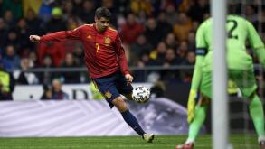 Alvaro Morata (Atletico Madrid) of Spain shooting to goal during the UEFA Euro 2020 Qualifier between Spain and Romania on November 18, 2019 in Madrid, Spain. (Photo by Jose Breton/Pics Action/NurPhoto)