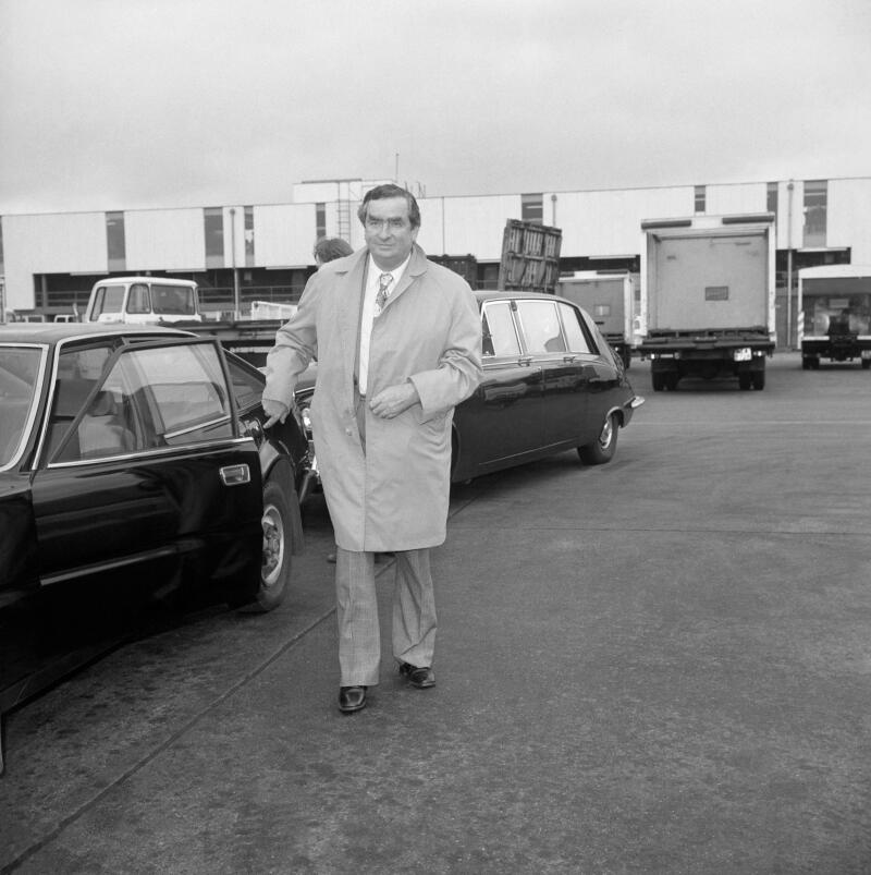 Mr Denis Healey, the chancellor of the exchequer, at Heathrow Airport today to board a Concorde flight for talks in Washington with international Monetary Fund officials, and to attend a meeting of the interim committee of the IMF.