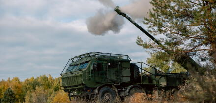 self-propelled artillery mount fires. self-propelled artillery fire