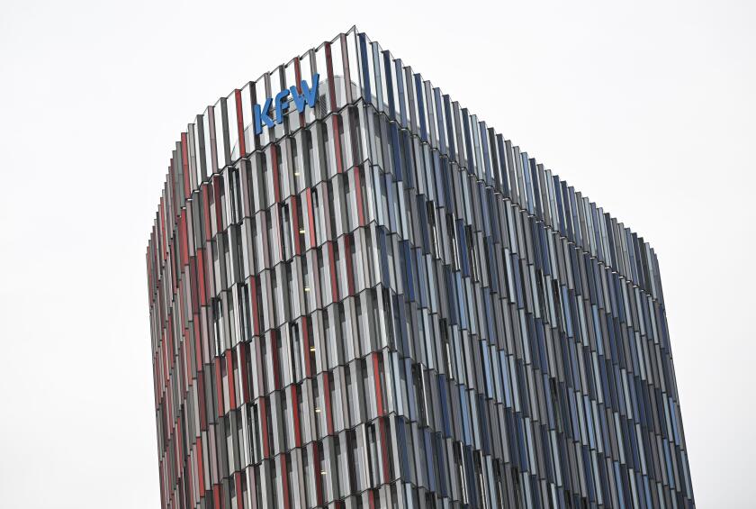 22 March 2024, Hesse, Frankfurt/Main: The logo of KfW Bankengruppe stands on the Westarkade. The state-owned promotional bank has presented its balance sheet for the past financial year 2023. Photo: Arne Dedert/dpa