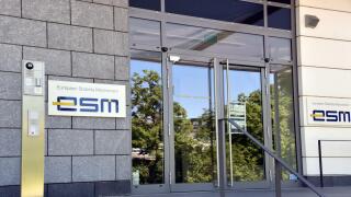 13 June 2021, Luxembourg, Luxemburg: Logo, Schrfitzug of the European Stability Mechanism ESM at the office building Photo: Horst Galuschka/dpa