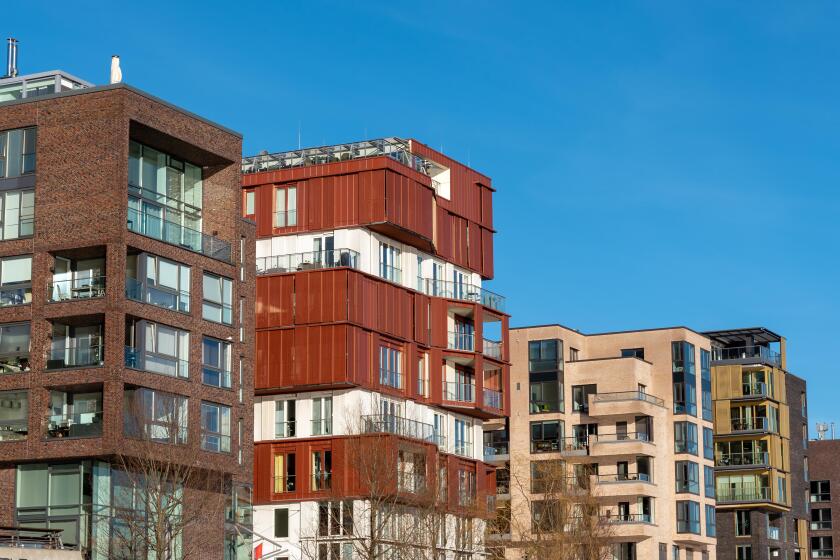 New apartment houses in the Hafencity in Hamburg