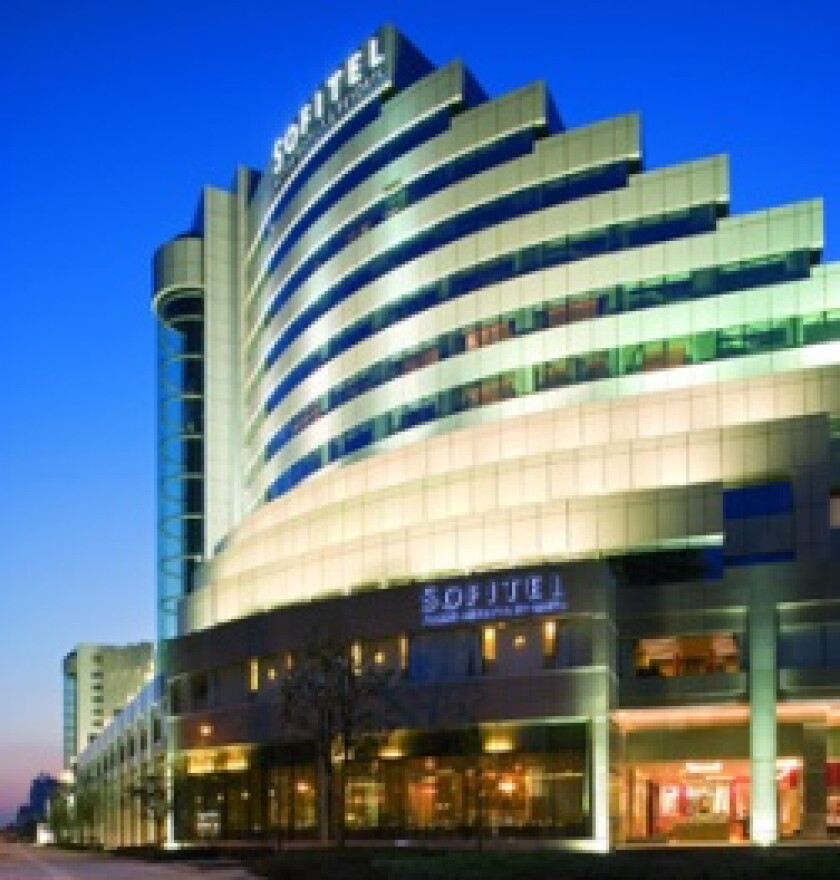accor.jpg