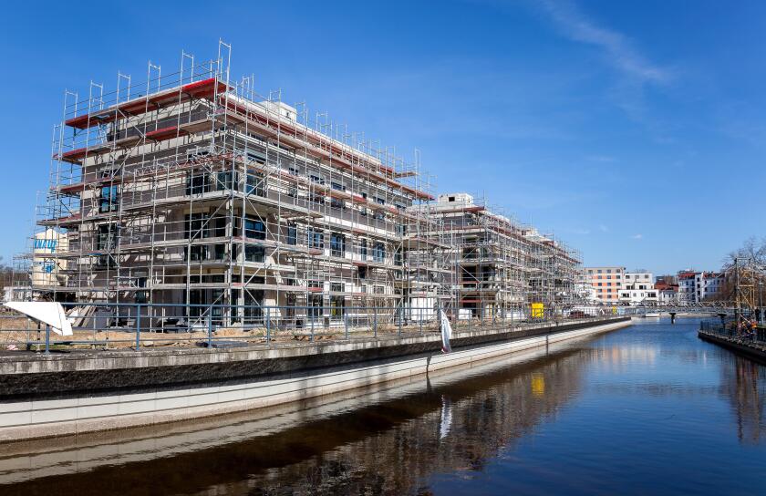 Construction site for owner-occupied homes at Tegel harbour basin, Berlin, Germany