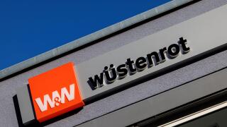 Munich, Germany. 14th Jan, 2025. The company logo and lettering of Wustenrot Bausparkasse AG can be seen on the facade of a branch of the private building society in Munich (Bavaria) on January 14, 2025. Credit: Matthias Balk/dpa/Alamy Live News