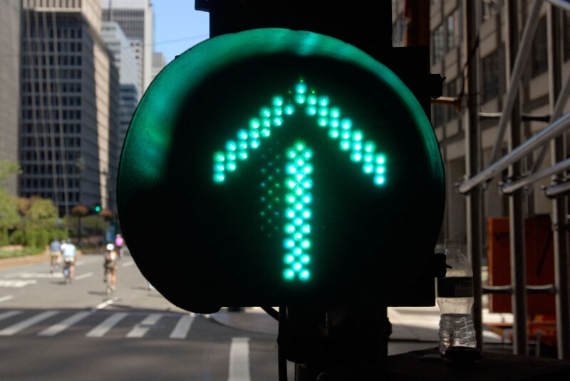 A traffic light on Park Avenue in New York