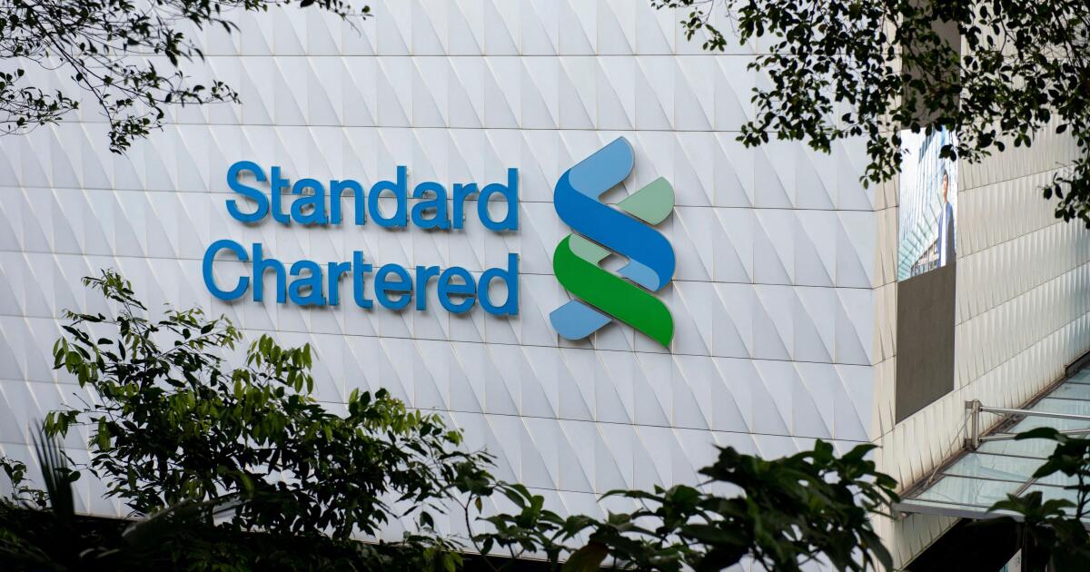 ADCB bond banker departs for Standard Chartered