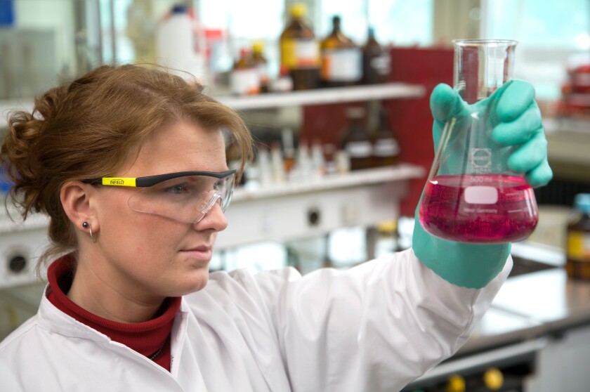 Trainee lab assistant at Evonik company, Marl, Germany
