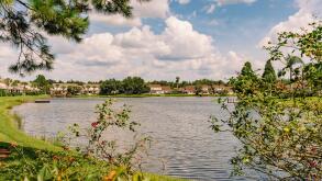 Townhouses surround a small lake in the suburbs just outside of Tampa, Florida, USA.