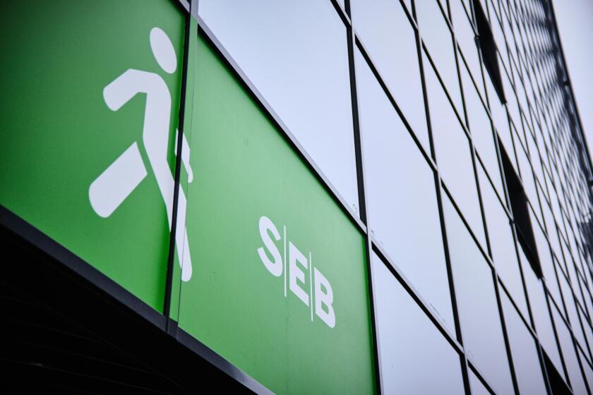Tallinn, Estonia. 18th Nov, 2019. Swedish bank SEB logo seen on SEB Estonia headquarters building in Tallinn. Credit: SOPA Images Limited/Alamy Live News
