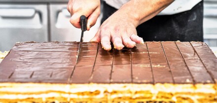 pastry-2CEWY49.jpg