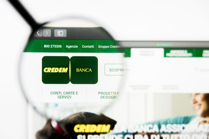 Los Angeles, California, USA - 5 April 2019: Illustrative Editorial of Credito Emiliano website homepage. Credito Emiliano logo visible on display