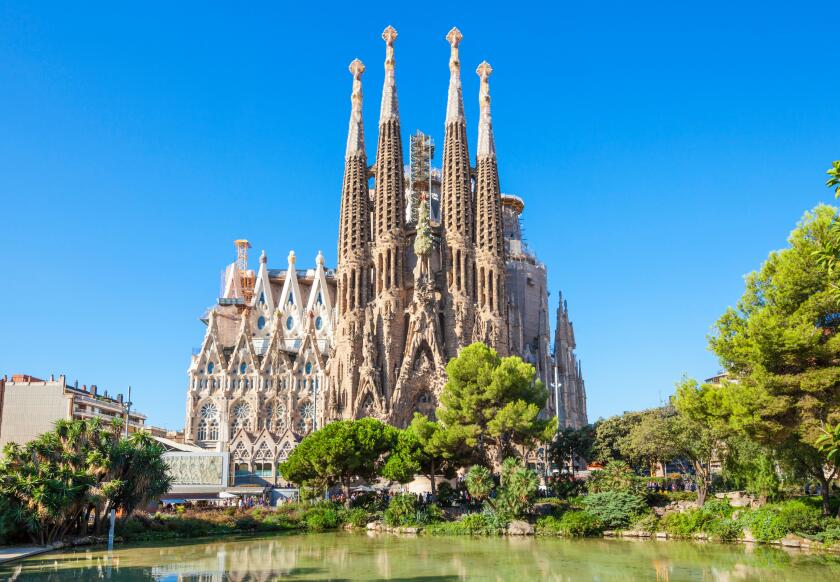 La Sagrada Familia church front view, designed by Antoni Gaudi, UNESCO, Barcelona, Catalonia (Catalunya), Spain