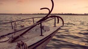 anchor an boat