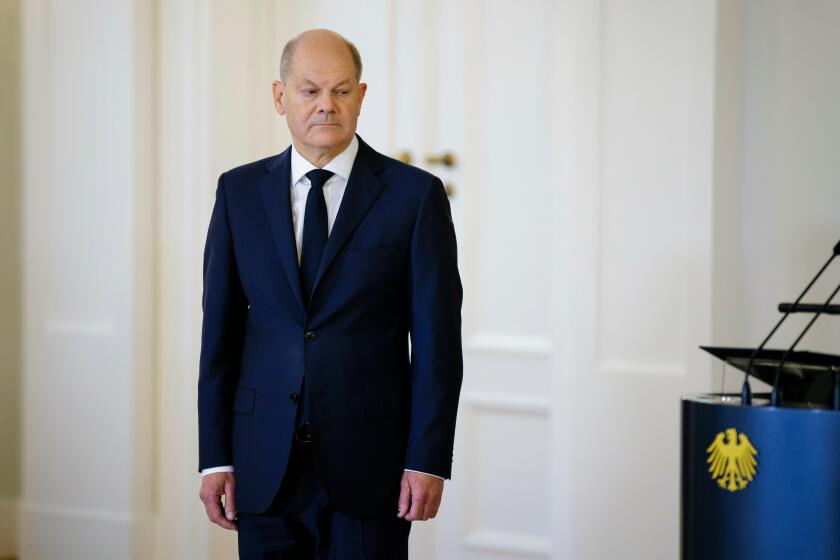 Berlin, Deutschland. 07th Nov, 2024. Olaf Scholz (SPD), Federal Chancellor, in Bellevue Palace at the dismissal of Minister Lindner by the Federal President. Berlin, October 8, 2024. Credit: dpa/Alamy Live News