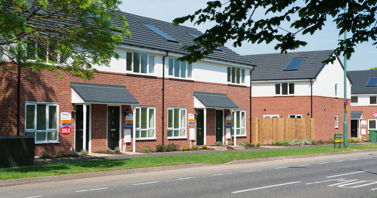 Paragon finds demand for novel sterling buy-to-let covered deal