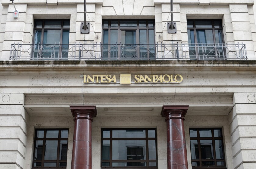 Banca Intesa Sanpaolo, Queen Street, City of London, London, UK