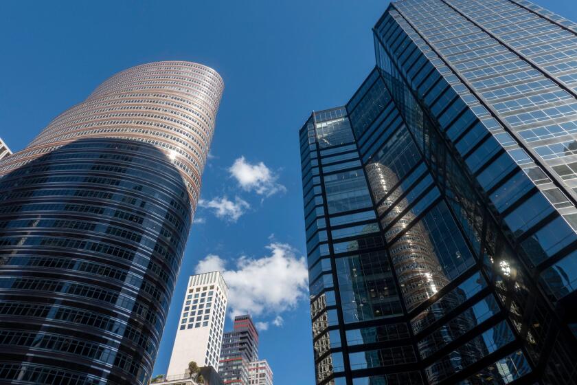 Third Avenue Architecture on Third Avenue in New York City, USA 2022
