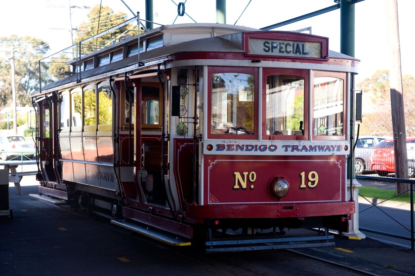historic Bendigo city tram