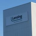 06.11.2023, Lenzing, AUT, Unterwegs in Oberosterreich, Themenbild, Verschiedene Themenbilder, Symbolbild, Lenzing AG, im Bild Im Bild die Lenzing AG in Lenzing, Bezirk Vocklabruck Die Lenzing-Gruppe ist ein weltweit agierendes Unternehmen, das aus dem Roh