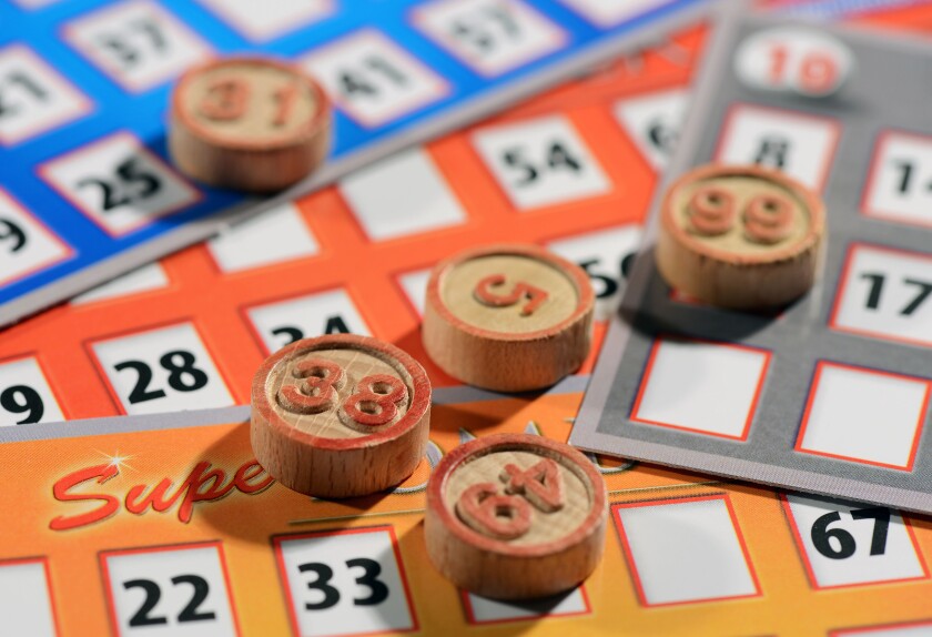 Bingo cards and numbers