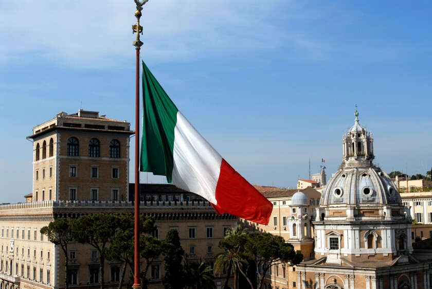 Italian flag, Roma, Italy. Image shot 05/2008. Exact date unknown.