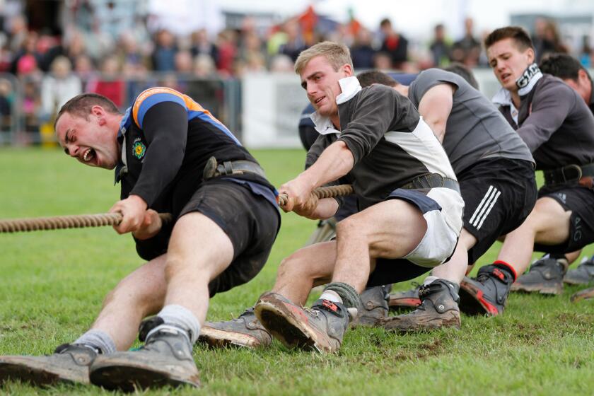mens tug of war