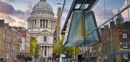 The Salvation Army International Headquarters, St Paul's Cathedral, London, England, UK