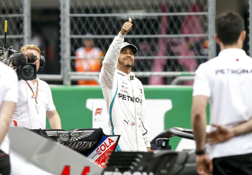 Mexico City, Mexico. 7th October 2018; Autodromo Hermanos Rodriguez, Mexico City; FIA Formula One World Championship of Mexico, Qualification day; #44 Lewis Hamilton (GBR, Mercedes AMG Petronas Motorsport) thanks the fans for their support Credit: Action 