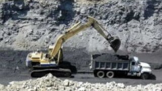 coal-backhoe.jpg