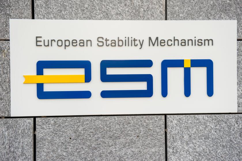 Luxembourg Finance Ministry ESM European Stability Mechanism office bank security insurance governance ministers council of Eu
