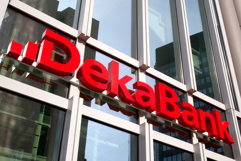 Exterior view with logo, Deka Bank headquarters, Frankfurt am Main, Hesse, Germany, Europe