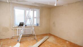 preview apartment where renovations are taking place with the processing of all surfaces