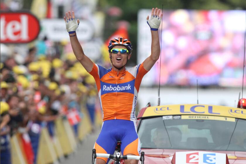 CYCLING - TOUR DE FRANCE 2012 - STAGE 14 - Limoux > Foix (192 km) - 15/07/2012 - PHOTO MANUEL BLONDEAU / DPPI - STAGE WINNER, RABOBANK CYCLING TEAM TEAMRIDER LUIS LEON SANCHEZ OF SPAIN CELEBRATES ON THE FINISH LINE