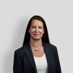 Julie_Mansi.jpg