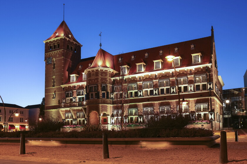 Zeist, The Netherlands - October, 2015 - City hall in the Dutch city of Zeist was build in 1908 , The Netherlands
Photo taken on October 11, 2015