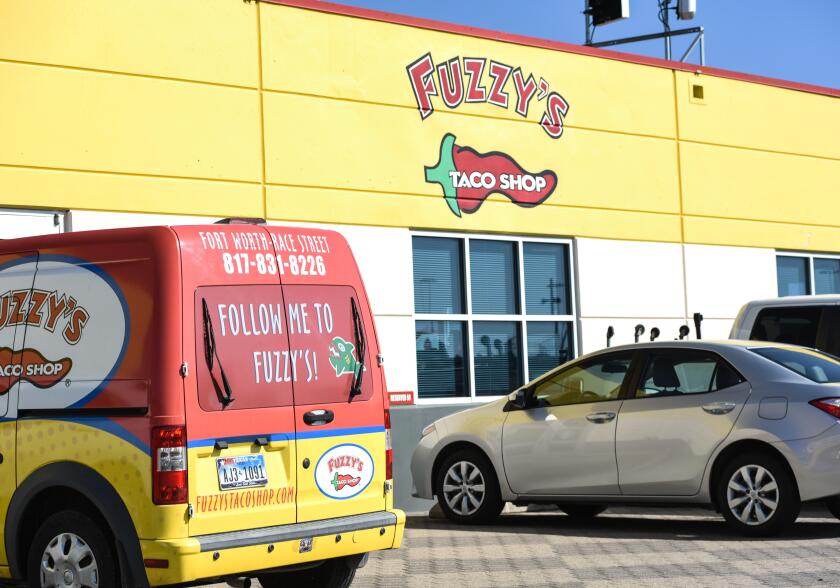 Fort Worth, Texas, USA. 5th Nov, 2017. Fuzzy's Taco van and restaurant at Texas Motor Speedway on Saturday, November 5, 2017 at Texas Motor Speedway in Fort Worth, Texas. Matthew Lynch/CSM/Alamy Live News