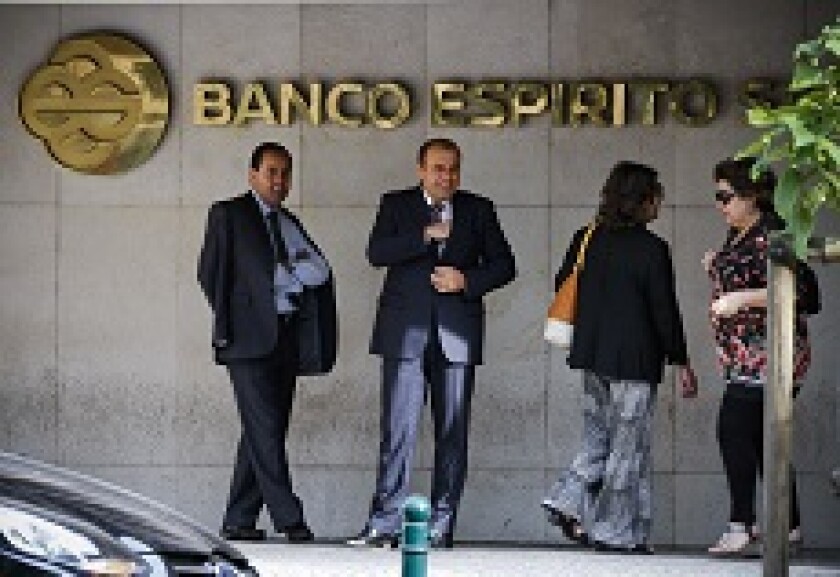 Banco Espirito Santo with happy people