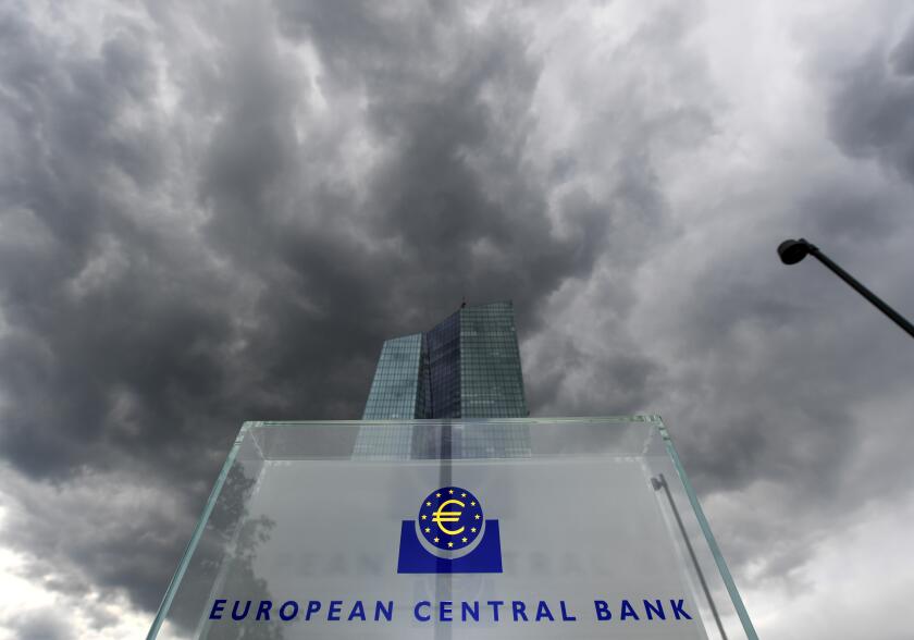 Dark clouds starting to clear from above the headquarters of the European Central Bank (ECB) in Frankfurt am Main, Germany, 26 April 2017. Europe's most important monetary policy chiefs will meet here on 27 April 2017. Photo: Arne Dedert/dpa
