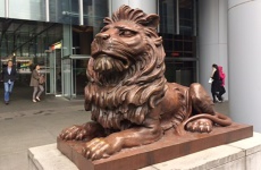HSBC_HQ_lion_230px
