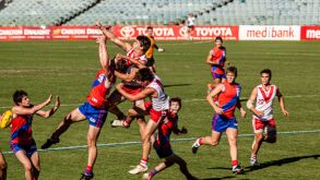 aussie rules.jpg