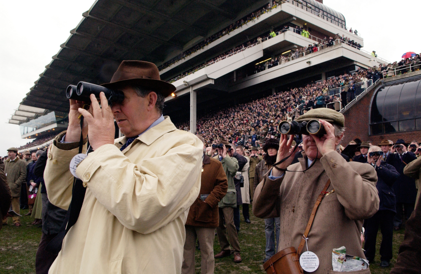 Racegoers.png