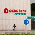 Singapore, Chulia Street et South Canal Road's intersection, entrance of the Singaporean OCBC Bank (Oversea-Chinese Banking
