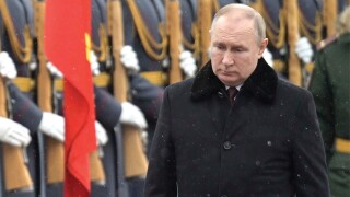 putin2HPT45F.jpg