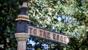 Alderley Edge, Cheshire, Sign to The Edge