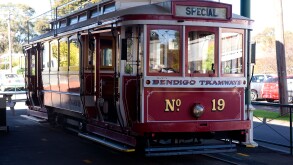 historic Bendigo city tram
