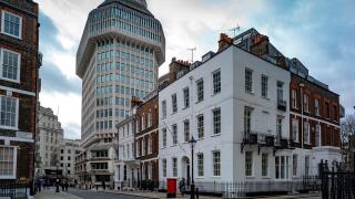 Ministry of Justice_102 Petty France_St Jame's London February 2024
Seen here looking from Queen Anne?s gate
Wikpedia: 102 Petty France is an office b