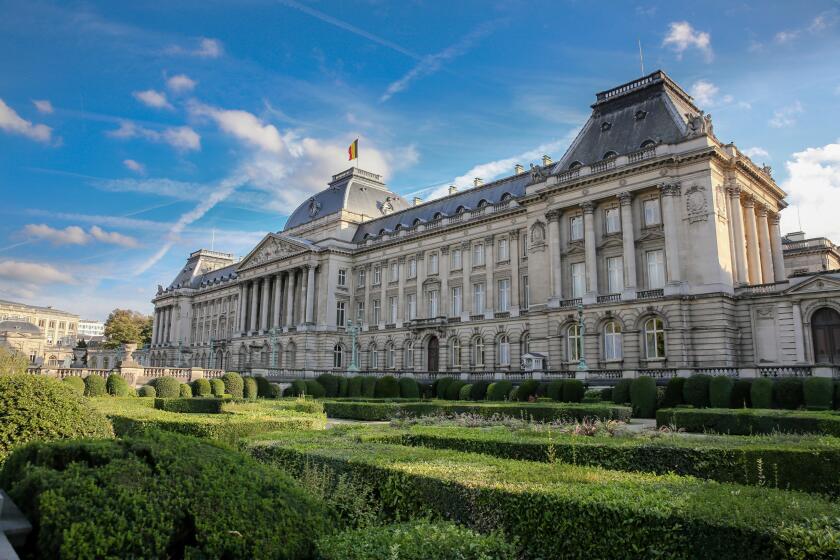 Royal Palace of Brussels exterior